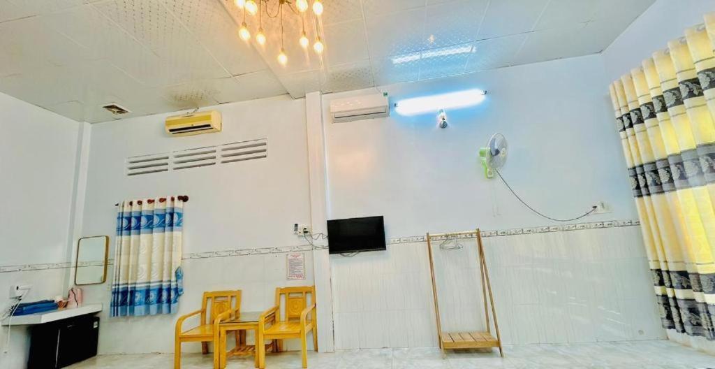 Nha Nghi Le Duoc Hotel ฮาเตียน ภายนอก รูปภาพ